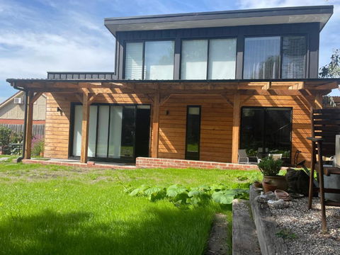 BALMORAL VILLA - Accommodation Broadbeach 1