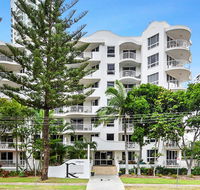 Ritz Resort - Accommodation Broadbeach