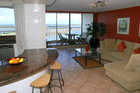 Beaconlea - Accommodation Broadbeach 42