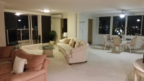 Beaconlea - Accommodation Broadbeach 37