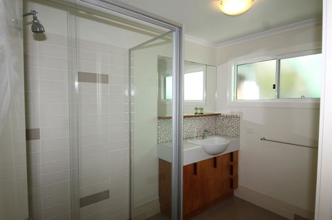 The Boarding House - Accommodation Broadbeach 12