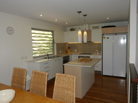 Allora 1 - Accommodation Broadbeach 5