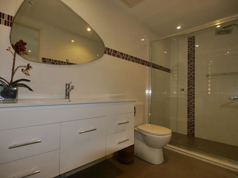 Allora 1 - Accommodation Broadbeach 7