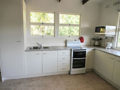 BAMBARA - Accommodation Broadbeach 5