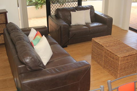 The Apartments Kings Beach Surfside - Accommodation Broadbeach 3