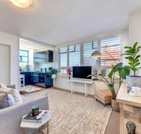 10 Barncleuth Square - Accommodation Broadbeach