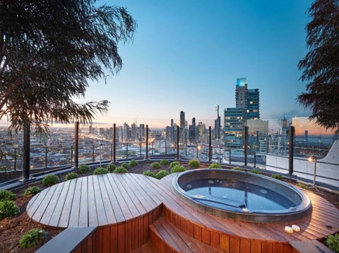 1009 Albert 2 Bed 2 Bath Free Wifi - Accommodation Broadbeach 2