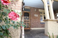 123 Hill St Heart of Orange Double Brick