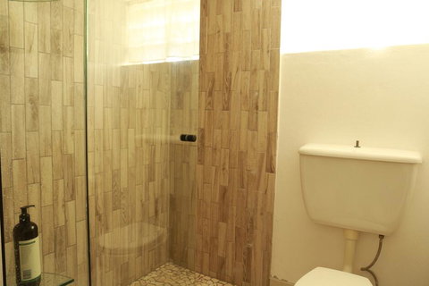 2 Bedroom Close To CBD - Accommodation Broadbeach 1