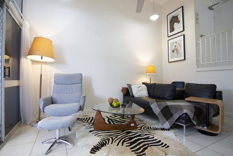 2 Bedroom Close To CBD - Accommodation Broadbeach 3