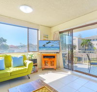 20 Kingsway 3 Bedroom Holiday Apartment - Accommodation Broadbeach