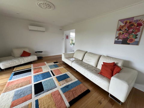 Curdies Getaway - Accommodation Broadbeach 1