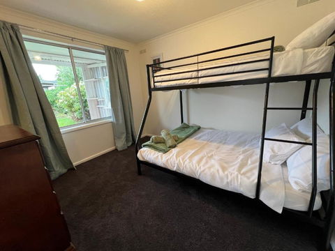 Curdies Getaway - Accommodation Broadbeach 3