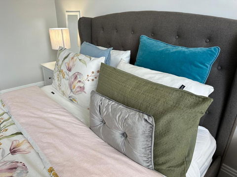 Daisy Cottage On Duke 3BR - Accommodation Broadbeach 1