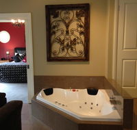 3 Kings Bed and Breakfast - Accommodation Broadbeach