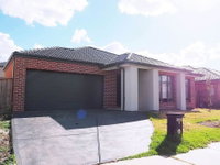 5 Bed 2 Bath big house