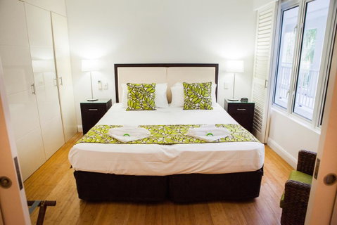 6424 BEACH CLUB - Accommodation Broadbeach 1
