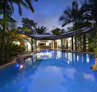 8  Sands - Accommodation Broadbeach