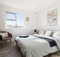 A Bright  Comfy Beach Studio 5min walk to Bondi Beach - Accommodation Broadbeach
