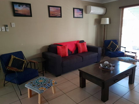 A City Retreat, 2BR Apartment - Reid Park -Townsville - Accommodation Broadbeach 0