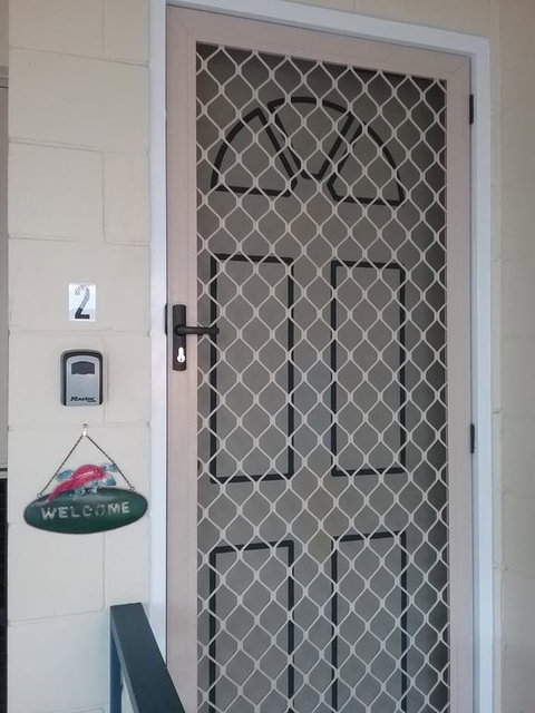 A City Retreat, 2BR Apartment - Reid Park -Townsville - Accommodation Broadbeach 2