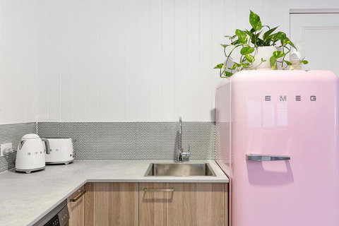 A PERFECT STAY - Sunset Beach - Accommodation Broadbeach 3