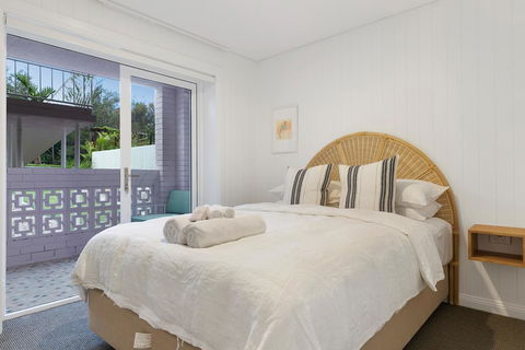A PERFECT STAY - Sunset Beach - Surfside - Accommodation Broadbeach 3