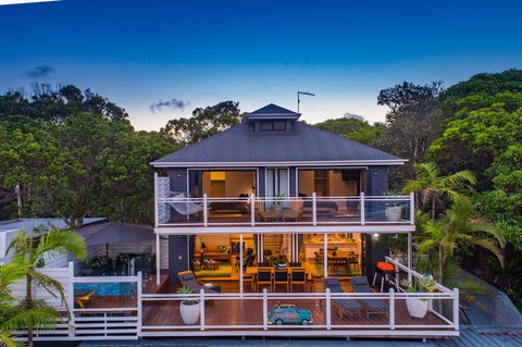 A PERFECT STAY - The Palms At Byron - Views Over Wategos Beach - Accommodation Broadbeach 1