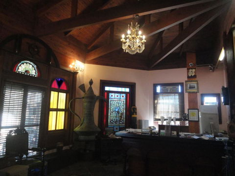A Railway Lodge - Accommodation Broadbeach 1