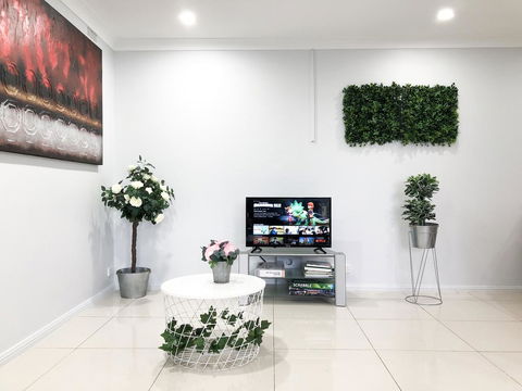 A Stylish Place - Recently Renovated Punbl - Accommodation Broadbeach 1