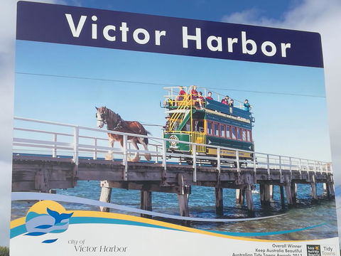 A Victor Harbour Retreat Aldinga Tony's Music Cottage - Accommodation Broadbeach 2