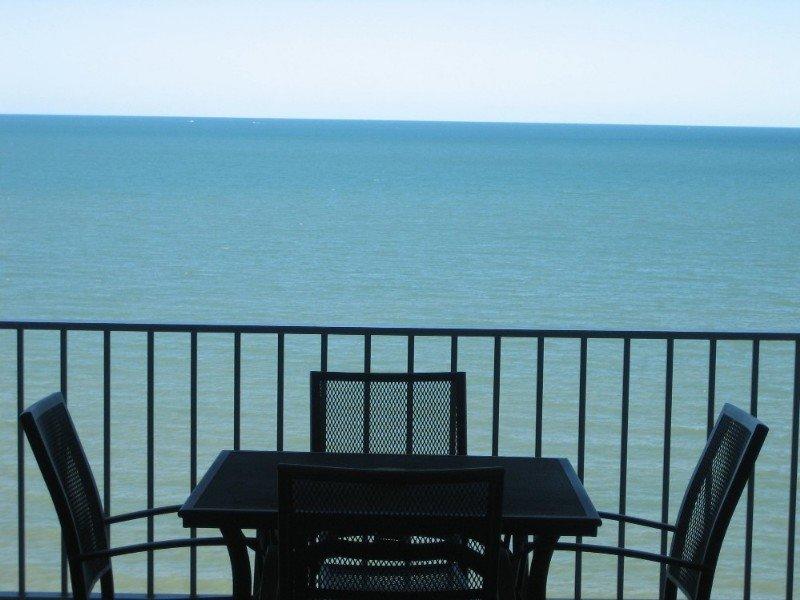 Ellis Beach QLD Accommodation Broadbeach