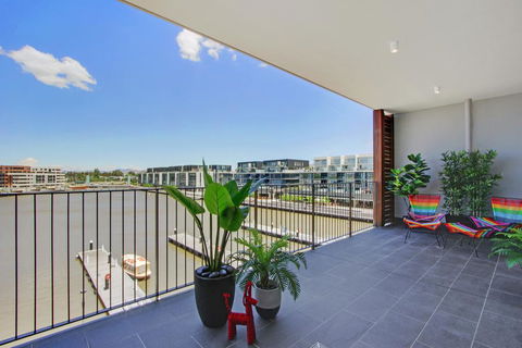 Accommodate Canberra - The Pier - Accommodation Broadbeach 1