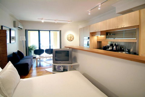 Accommodation Sydney Potts Point Studio Apartment With Balcony - Accommodation Broadbeach 3