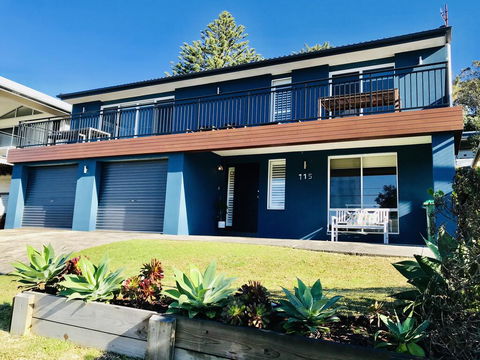 Acqua Dolce Beach House - Accommodation Broadbeach 0