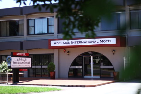 Adelaide International Motel - Accommodation Broadbeach 2