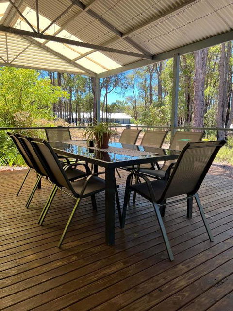 Diamond Lake Escape - Accommodation Broadbeach 3