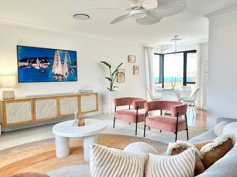 Dolce Vista - North Beach Coastal Haven - Accommodation Broadbeach 3