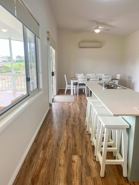 Eucalyptus House - Accommodation Broadbeach 3