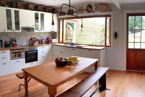 Explore Derby From Gorgeous Home With Outdoor Bath - Accommodation Broadbeach 0