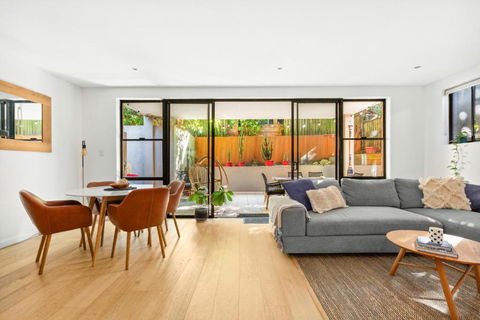 Fab Bondi 2-Bed With Courtyard & Alfresco Dining - Accommodation Broadbeach 0