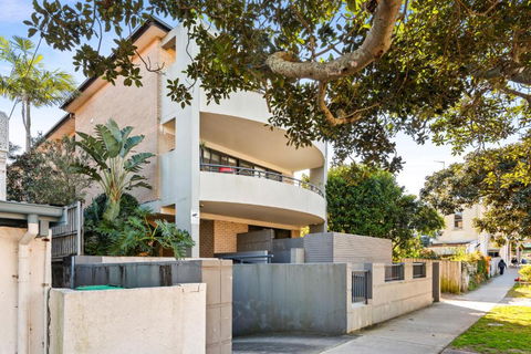 Fab Bondi 2-Bed With Courtyard & Alfresco Dining - Accommodation Broadbeach 4