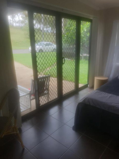 FRANGIPANI HOUSE - Accommodation Broadbeach 4