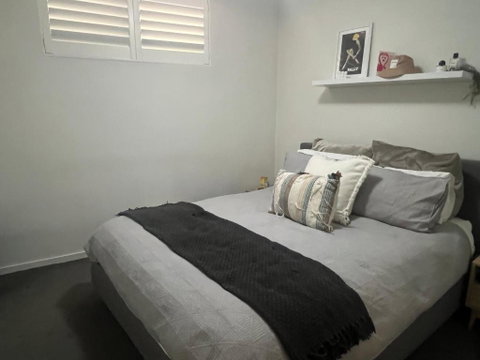 Glen Iris Gem - Modern Apartment With Car Park - Accommodation Broadbeach 1