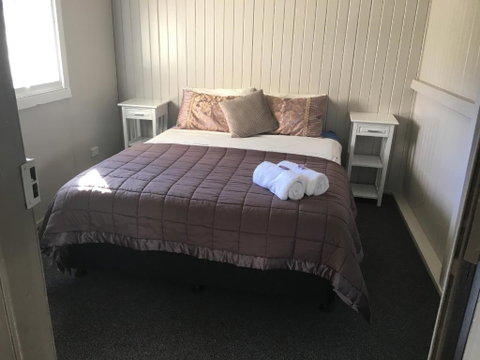 Goondihill Hotel - Accommodation Broadbeach 3