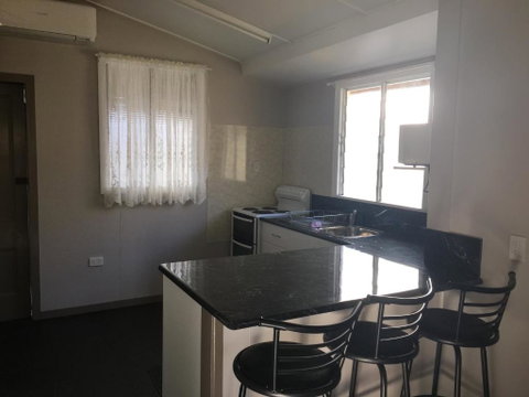 Goondihill Hotel - Accommodation Broadbeach 2