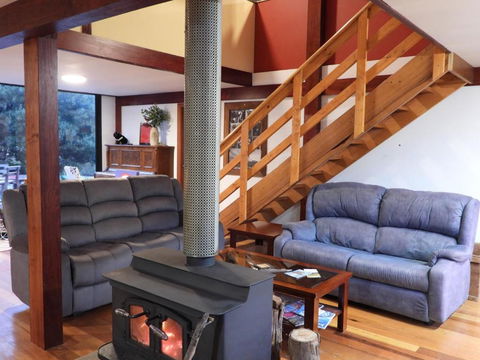 Gulkula2 Wildlife Retreat - Accommodation Broadbeach 2