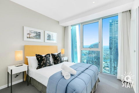 H Residences - QStay - Accommodation Broadbeach 3