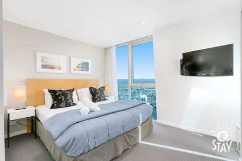 H Residences - QStay - Accommodation Broadbeach 4