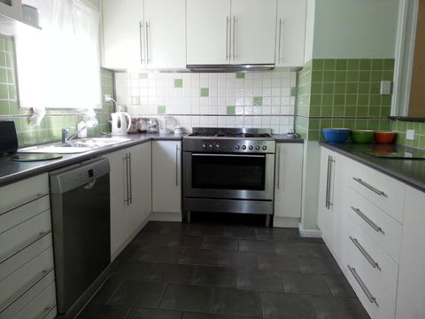 HEALESVILLE GETAWAY - Accommodation Broadbeach 2